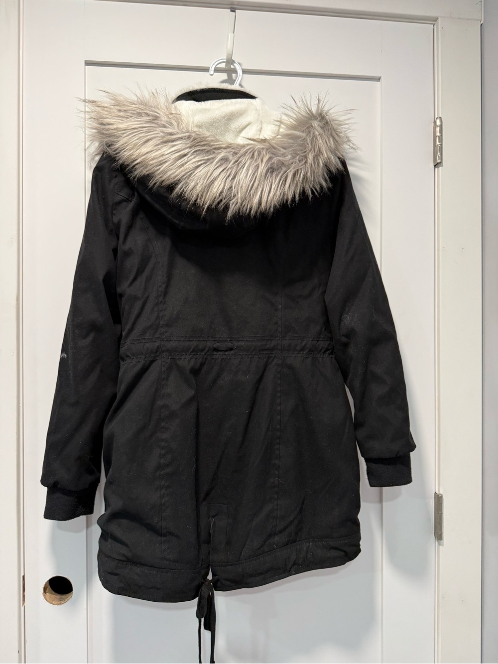 Hollister Black Faux Fur Trim Parka Coat - Picture 3 of 3